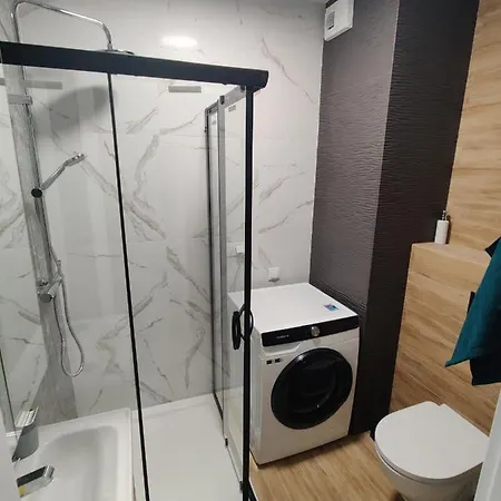 Domar فروتسواف